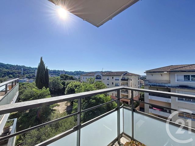 Appartement F2 à vendre - 2 pièces - 41.59 m2 - CANNES LA BOCCA - 06 - PROVENCE-ALPES-COTE-D-AZUR - Century 21 Immobilier Conseil