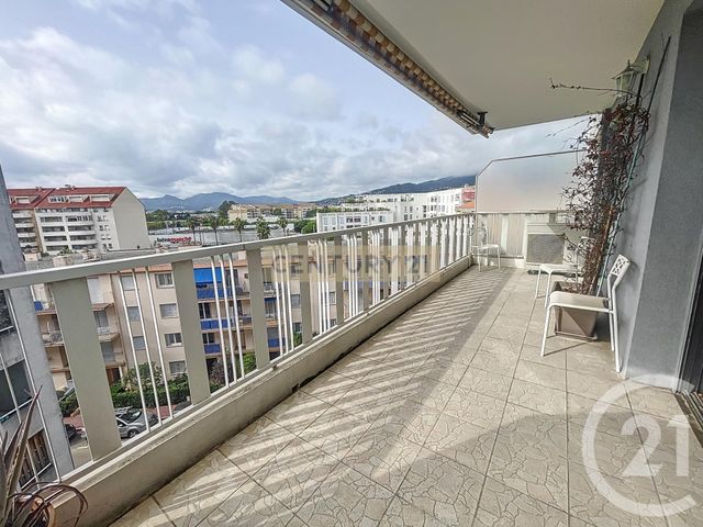 Appartement F3 à vendre - 3 pièces - 58.27 m2 - CANNES LA BOCCA - 06 - PROVENCE-ALPES-COTE-D-AZUR - Century 21 Immobilier Conseil